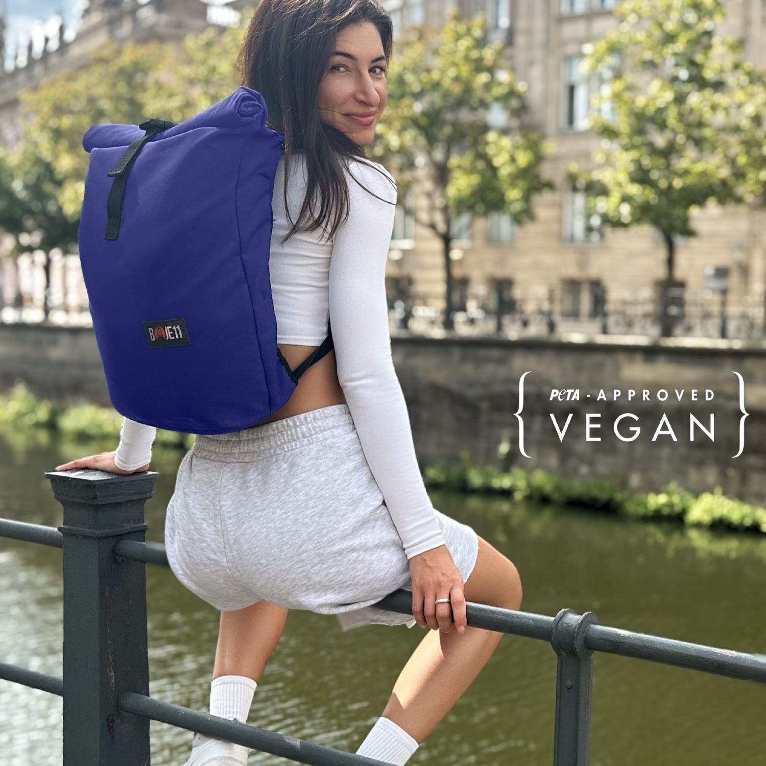 B11-Rolltop L (navy)